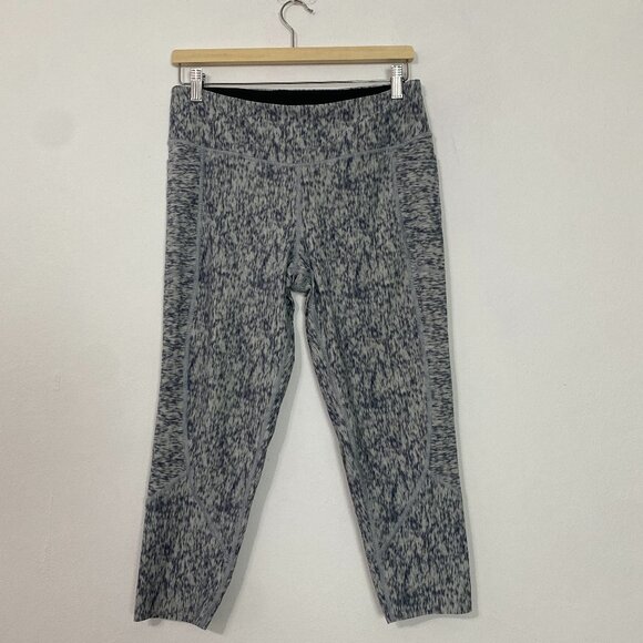 Victoria Sport Total Knockout Capri Gray & Black Speckled Capri Leggings Large - Picture 1 of 7